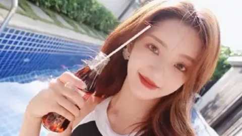 年轻人疯抢私房蛋糕